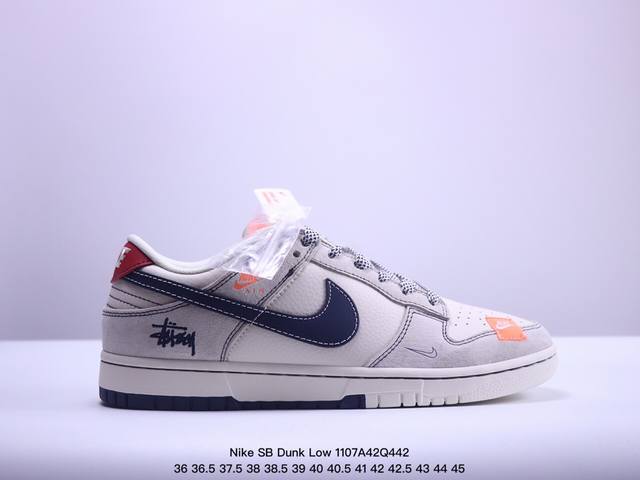 海外爆款限量发售！公司级 Nike SB Dunk Low“斯图西联名 贴布灰白深蓝勾” 周年高端定制 低帮休闲板鞋 定制鞋盒 大厂纯原品质出货 超高清洁度 皮