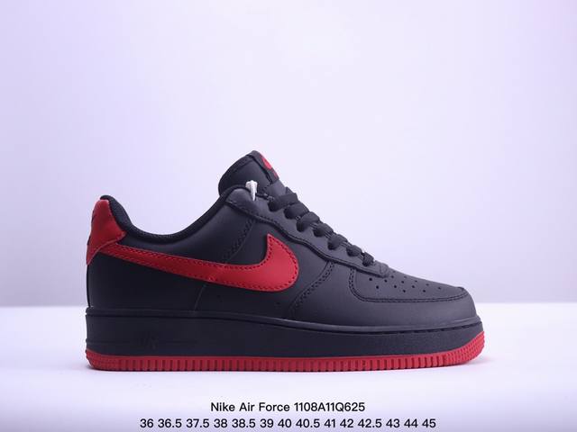 耐克 Nike Air Force 1 '07 Low 空军一号 含气垫 小白鞋 低帮百搭厚底增高休闲运动板鞋。柔软、弹性十足的缓震性能和出色的中底设计，横跨复