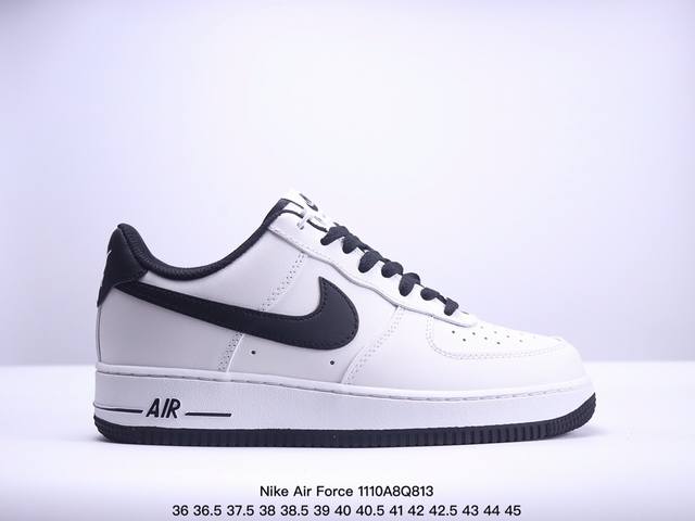 真标耐克Nike Air Force 1‘07 SE 空军一号低帮百搭休闲运动板鞋。柔软、弹性十足的缓震性能和出色的中底设计，横跨复古与现代的外型结合，造就出风