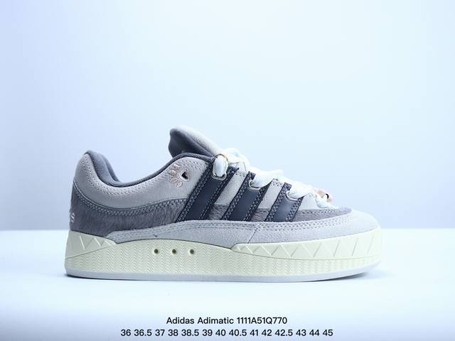 Adidas Adimatic Low 马蒂奇系列低帮 复古鲨鱼面包鞋运动休闲滑板板鞋 整个鞋面由色彩艳丽的麂皮制成 搭配品牌标志性大尺寸三条纹 Logo 超宽