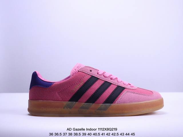 AD Gazelle Indoor Trainers 羚羊内训系列低帮复古百搭休闲运动德训风板鞋 IG9979 年代经典的复刻版！自 年代以足球训练鞋面世以来,