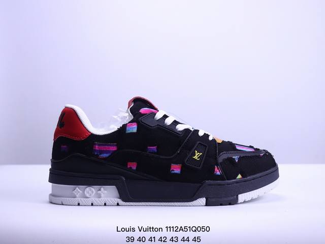 路易威登 Louis Vuitton LV路易威登板鞋 新款 LV Trainer最新配色运动鞋 L家 篮球鞋风格运动鞋 该鞋由艺术总监 VIRGIL ABLO