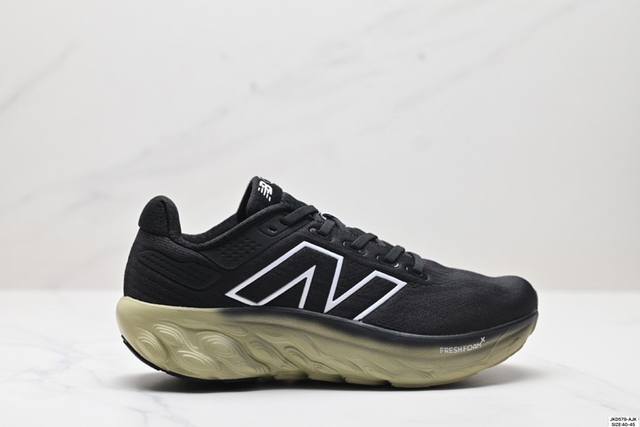 公司级new Balance 新百伦fuelcell 简约 织物 网布防滑耐磨透气轻便 低帮 马拉松跑步鞋 货号:M1080Lum 尺码:40-45 Id:Jk