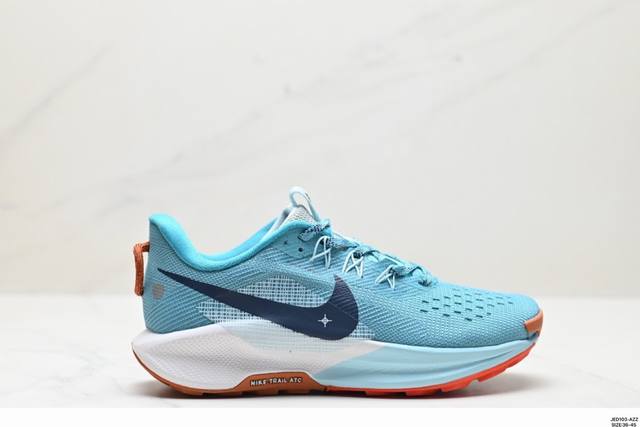 公司级nike Reactx Pegasus Trail 5 Next Nature 越野跑步鞋 登月兼顾迅疾外观和稳固脚感 后跟覆面和中足动态支撑巧妙融合 缔