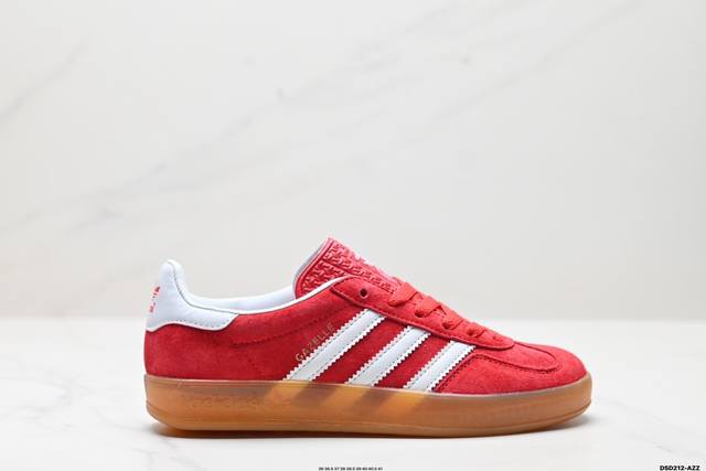 真标adidas Originals Gazelle Indoor 三叶草休闲防滑耐磨低帮板鞋 鞋头出色设计 塑就出众贴合感 稳固的后跟贴合足部曲线设计 软弹舒