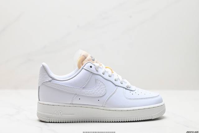 公司级nike Air Force 1‘07 Lx 原楦头原纸板 打造纯正低帮空军版型 专注外贸渠道 全掌内置蜂窝气垫 原盒配件 原厂中底钢印、拉帮完美 货号: