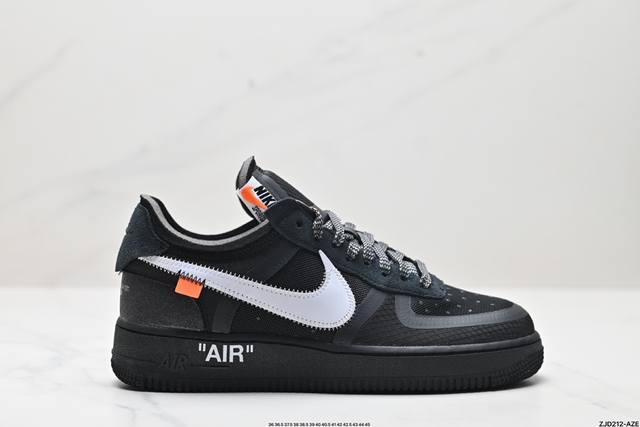 公司级off-White X Nike Air Force 1 Ow联名空军一号 柠檬黄 全黑配色 鞋款延续了此次联名的设计风格，整体以白色为主调，鞋身内侧同样