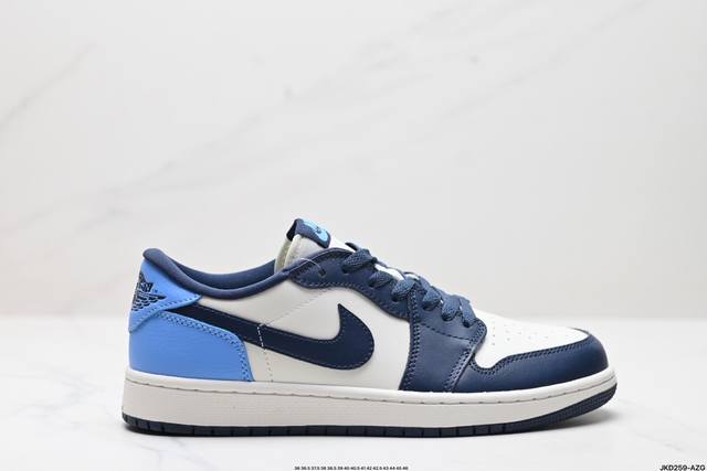 公司级nike Air Jordan 1 Low Aj1乔1低帮休闲板鞋 同步官方配色 头层皮打造 正确满胶鞋垫 四线拉帮 原厂织唛标 鞋舌高弹海绵填充 官方货