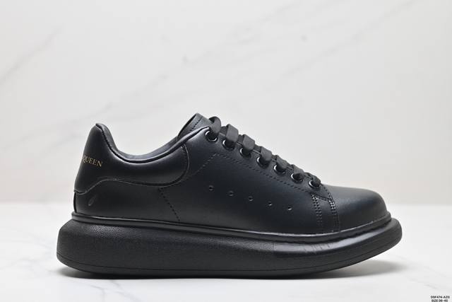 真标意大利高奢品牌alexander Mcqueen亚历山大 麦昆 Sole Leather Sneakers低帮时装厚底休闲运动小白鞋 货号:553770 W