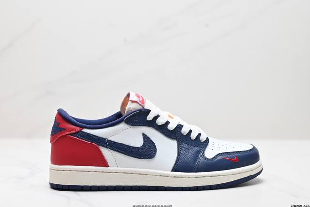 纯原air Jordan 1 Low Aj1乔1低帮休闲板鞋 同步官方配色 市场唯一独家头层皮打造 原鞋原档案开发 原厂皮料 原档冲孔鞋头 正确满胶鞋垫 四线拉