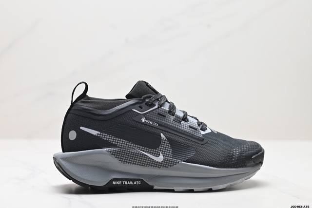 公司级nike Reactx Pegasus Trail 5 Gtx 越野跑步鞋 登月兼顾迅疾外观和稳固脚感 后跟覆面和中足动态支撑巧妙融合 缔造稳定顺畅的迈步