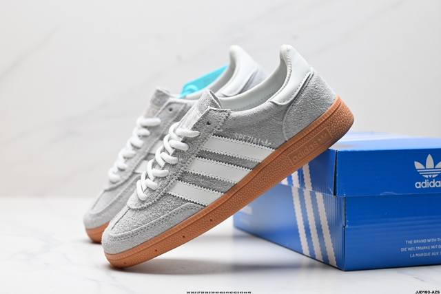 公司级adidas Handball Spezial 官方正确版本 阿迪达斯经典款 复古休闲板鞋 全鞋采用反毛皮制作 牛筋耐磨大底 承载青春情怀的板鞋 经典三条