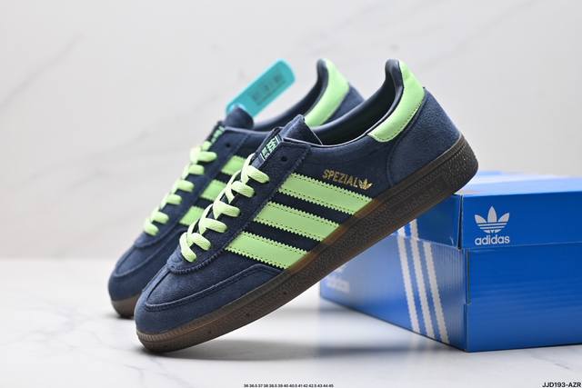 公司级adidas Handball Spezial 官方正确版本 阿迪达斯经典款 复古休闲板鞋 全鞋采用反毛皮制作 牛筋耐磨大底 承载青春情怀的板鞋 经典三条