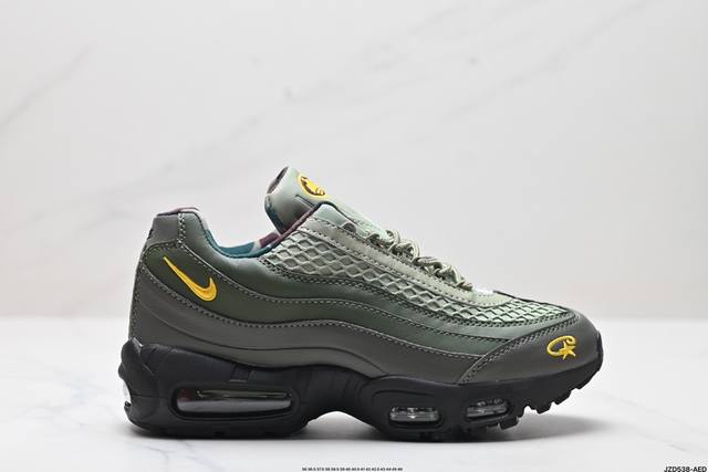 真标耐克nike Air Max 95 Tt气垫复古慢跑百搭鞋休闲运动鞋 货号:Fb2709-010 尺码:36 36.5 37.5 38 38.5 39 40