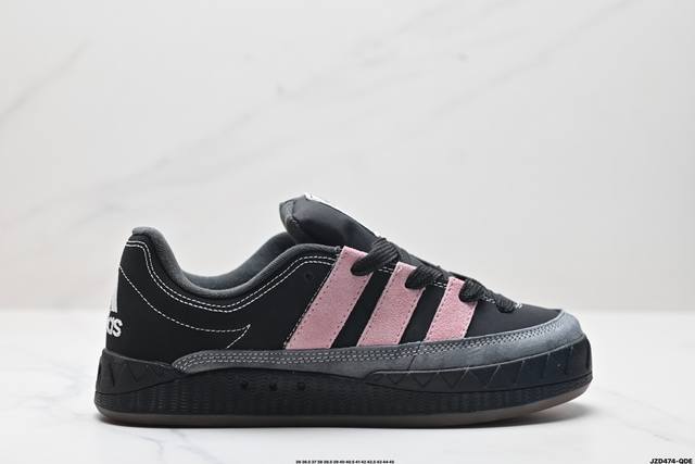 公司级adidas Adimatic Low 马蒂奇系列低帮 复古鲨鱼面包鞋运动休闲滑板板鞋 整个鞋面由色彩艳丽的麂皮制成 搭配品牌标志性大尺寸三条纹 Logo