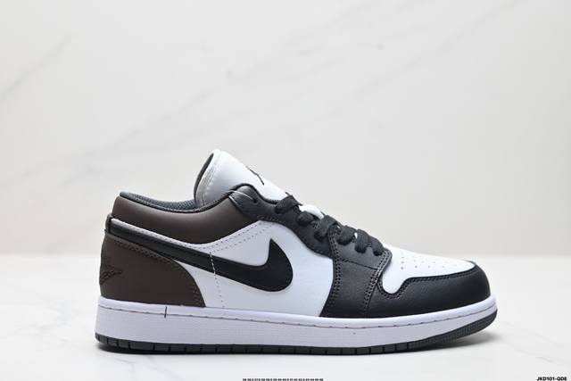 公司级nike Air Jordan 1 Low Aj1乔1低帮休闲板鞋 同步官方配色 头层皮打造 正确满胶鞋垫 四线拉帮 原厂织唛标 鞋舌高弹海绵填充 官方货