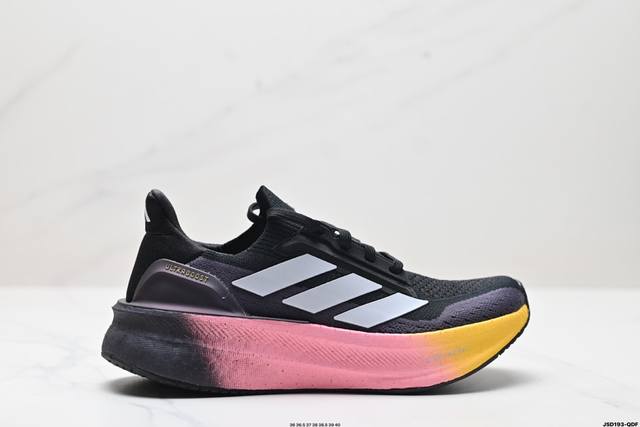 公司级阿迪达斯adidas Ultraboost 5X 耐磨缓震休闲运动跑鞋 采用网材搭配反光皮革鞋面 配上stretchweb网格外底 提供非凡穿着体验 一体