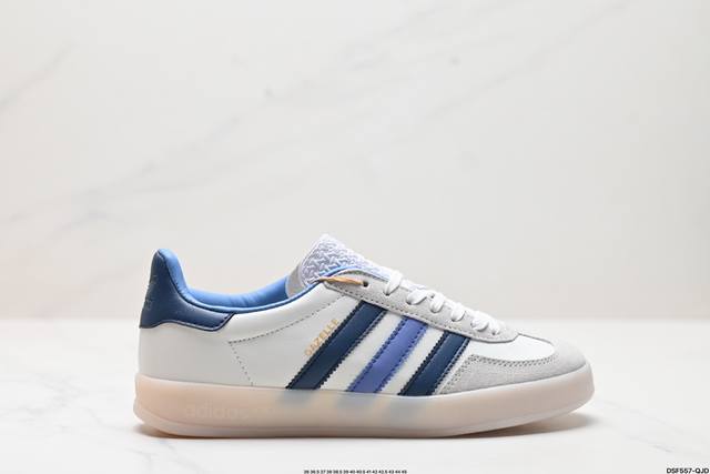 真标阿迪达斯adidas Originals Gazelle Indoor 三叶草复古防滑耐磨低帮板鞋 鞋款采用柔软的绒面革和耐用的皮革衬里融合在橡胶外底上！