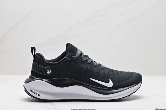 公司级nike Reactx Infinity Run 4马拉松 跑鞋 轻量鞋面搭配位于足弓处的全新板带设计 细致包裹双脚 Nike React泡棉中底 前后掌