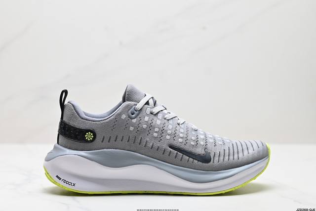 公司级nike Reactx Infinity Run 4马拉松 跑鞋 轻量鞋面搭配位于足弓处的全新板带设计 细致包裹双脚 Nike React泡棉中底 前后掌