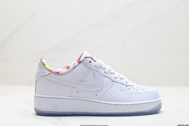 公司级nike Air Force 1 ‘07 Prm 原楦头原纸板 打造纯正低帮空军版型 专注外贸渠道 全掌内置蜂窝气垫 原盒配件 原厂中底钢印、拉帮完美 官