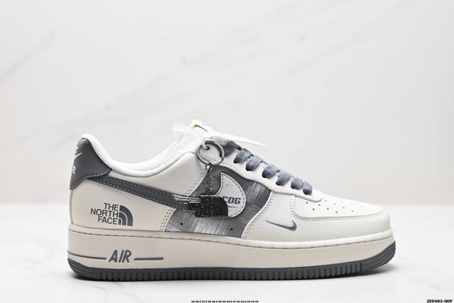 公司级nike Air Force 1'07 原楦头原纸板 打造纯正低帮空军版型 专注外贸渠道 全掌内置蜂窝气垫 原盒配件 原厂中底钢印、拉帮完美 货号:Dm6