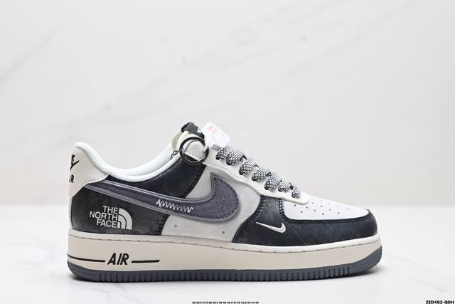 公司级nike Air Force 1'07 原楦头原纸板 打造纯正低帮空军版型 专注外贸渠道 全掌内置蜂窝气垫 原盒配件 原厂中底钢印、拉帮完美 货号:Dm6