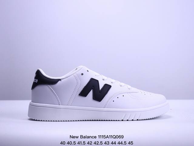 新百伦 New Balance Ct05 低帮复古运动板鞋。鞋身两侧硕大n用点缀首发，软质纤维革鞋面鞋材。鞋子鞋面以皮革覆盖，后跟饰片上new Balance