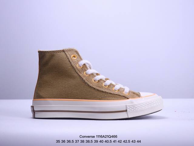 Converse秋冬季加绒新款来了！匡威“动物园”开张了！经典的chuck 70 和 All Star鞋型，内里加绒，再搭配萌宠造型: 乖巧兔子＆萌萌羊驼&俏皮