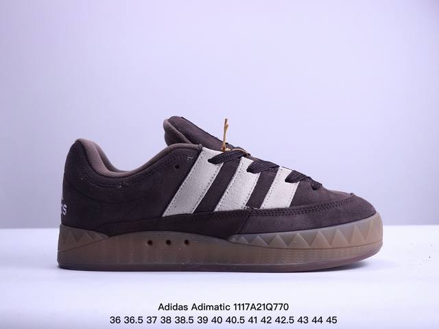 Adidas Adimatic Low 马蒂奇系列低帮 复古鲨鱼面包鞋运动休闲滑板板鞋 整个鞋面由色彩艳丽的麂皮制成 搭配品牌标志性大尺寸三条纹 Logo 超宽