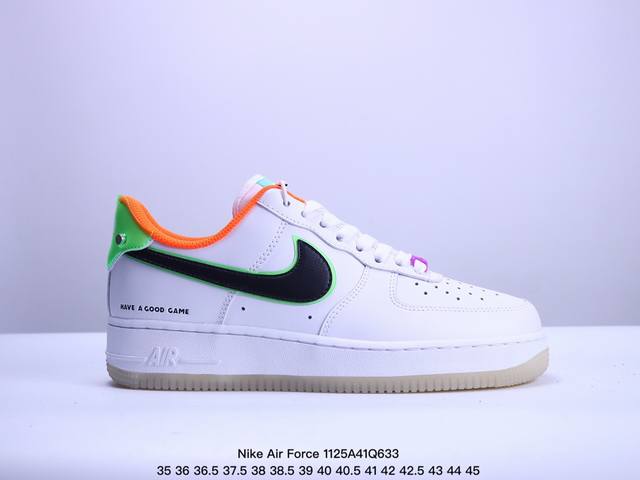 耐克 Nike Air Force 1 '07 Low 空军一号含气垫 低帮百搭厚底增高休闲运动板鞋。柔软、弹性十足的缓震性能和出色的中底设计，横跨复古与现代的