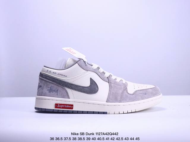 海外爆款限量发售！公司级 Nike Sb Dunk Low“ 石头岛supreme联名 藏蓝米白” 周年高端定制 低帮休闲板鞋 定制鞋盒 大厂纯原品质出货 超高