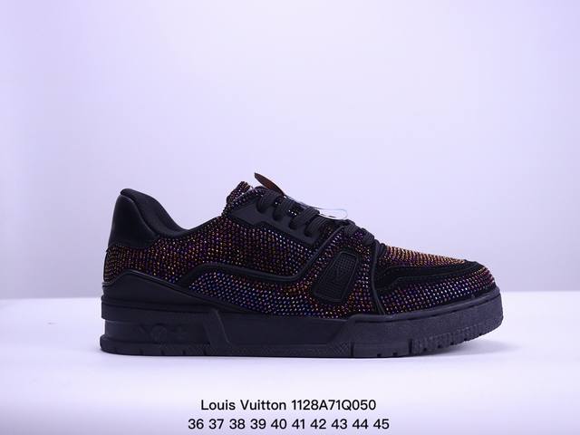 路易威登 Louis Vuitton Lv路易威登板鞋 新款 Lv Trainer最新配色运动鞋 L家 篮球鞋风格运动鞋 该鞋由艺术总监 Virgil Ablo