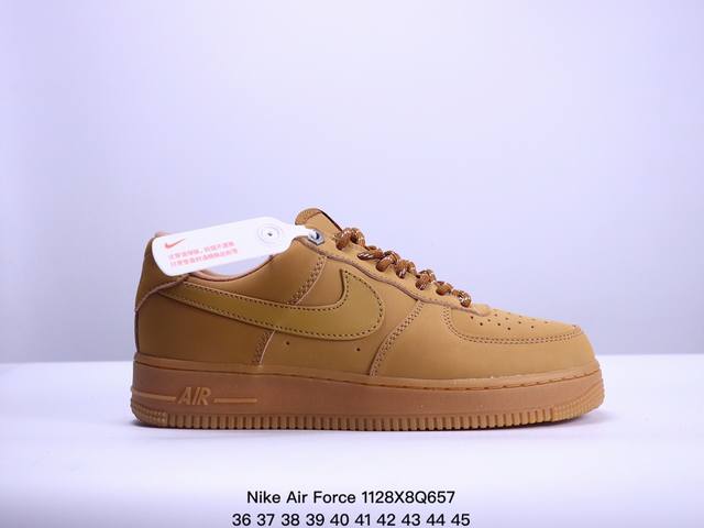 耐克nike Air Force 1“07空军一号低帮百搭休闲运动板鞋。柔软、弹性十足的缓震性能和出色的中底设计，横跨复古与现代的外型结合，造就出风靡全球三十多