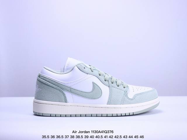 耐克 乔丹air Jordan 1 Low Aj1 乔1 乔丹1代aj1 低帮复古文化休闲运动篮球鞋。该鞋款从 1985 年元年款汲取设计灵感，焕新演绎简约经典