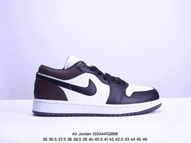 公司级nike Air Jordan 1 Low Aj1乔1低帮休闲板鞋 同步官方配色 头层皮打造 正确满胶鞋垫 四线拉帮 原厂织唛标 鞋舌高弹海绵填充 官方货