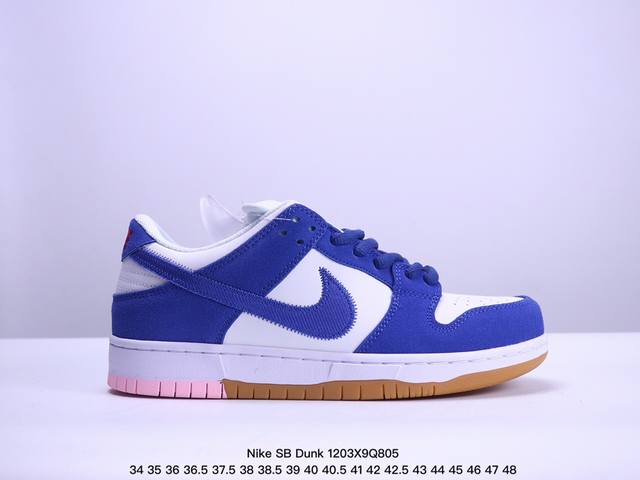 耐克nike Sb Dunk Low 扣篮系列复古低帮休闲运动滑板板鞋。采用脚感柔软舒适zoomair气垫，有效吸收滑板等极限运动在落地时带来的冲击力，为街头运