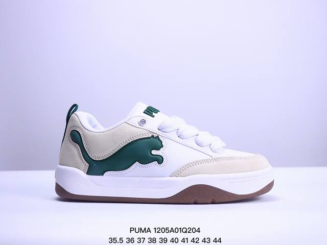 Puma 彪马 男女运动板鞋，原楦原纸版开发版型，采用环保皮革组合鞋面材质，外置耐磨橡胶大底蕾哈娜同系面包鞋太好看了！彪马puma Park Lifestyle