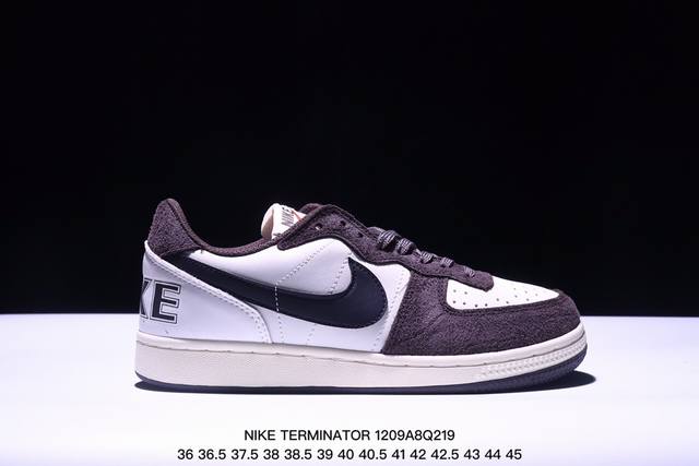 耐克 Nike Terminator Low 耐克终结者系列低帮滑板鞋 黄蓝密歇根 舒适 百搭 防滑耐磨复古运动鞋。忠于原版，延续经典。采用耐穿舒适的利落皮革，