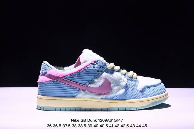 耐克nike Sb Dunk Low 复古低帮休闲运动滑板板鞋。采用脚感柔软舒适zoomair气垫，有效吸收滑板等极限运动在落地时带来的冲击力，为街头运动者们提