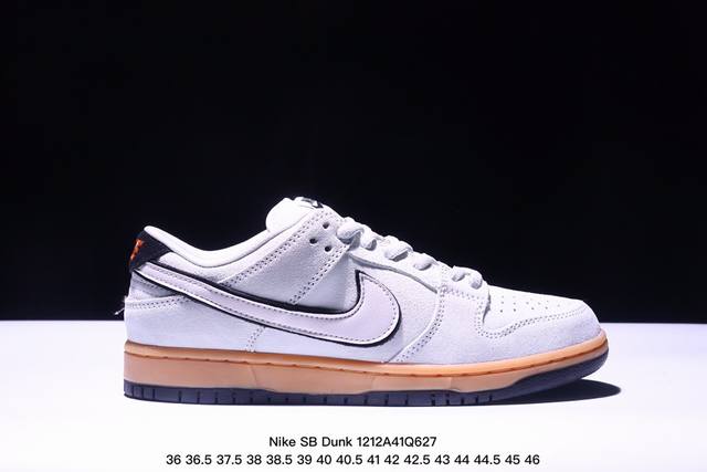 耐克nike Sb Dunk Low Sb 扣篮系列复古低帮休闲运动滑板板鞋。采用脚感柔软舒适zoomair气垫，有效吸 收滑板等极限运动在落地时带来的冲击力，