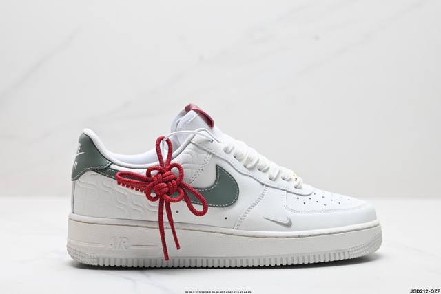 公司级nike Air Force 1‘07 原楦头原纸板 打造纯正低帮空军版型 专注外贸渠道 全掌内置蜂窝气垫 原盒配件 原厂中底钢印、拉帮完美 货号:Hv5