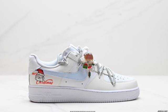 公司级耐克nike Air Force 1“07空军一号低帮百搭休闲运动板鞋。柔软、弹性十足的缓震性能和出色的中底设计，横跨复古与现代的外型结合，造就出风靡全球