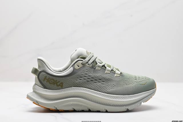 公司级小红书推荐hoka M Kawana 2 全新配色 这个品牌来自于新西兰的毛利语，Hoka表示大地，One One表示飞越，连起来就是飞越地平线，One