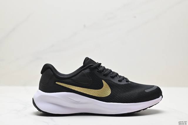 公司级nike Revolution 7透气 低帮 跑步鞋兼顾迅疾外观和稳固脚感，后跟覆面和中足动态支撑巧妙融合，缔造稳定顺畅的迈步体验 货号：Fb2207-0