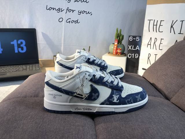 新款上新 Nk Sb Dunk Low Lv联名红白 3M反光 夜光效果 周年高端定制 低帮休闲板鞋 #高端定制鞋盒 大厂纯原品质出货 超高清洁度 皮料切割干净