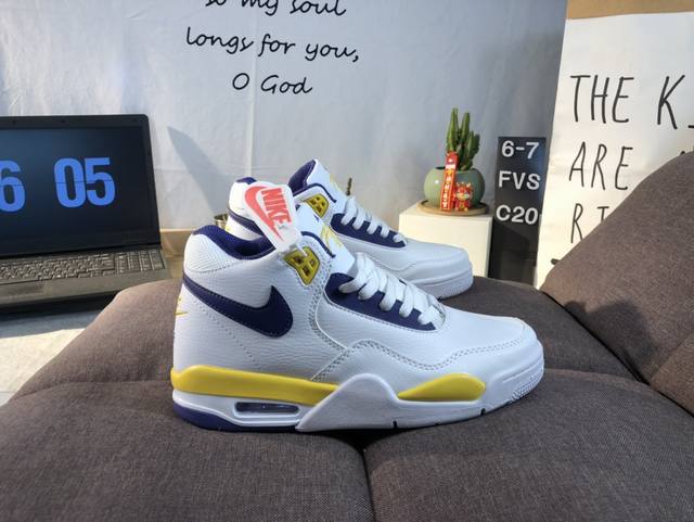 Nike Flight Legacy 经典风格 中帮 复古篮球鞋 男女同款。36-47。67Fvsc20