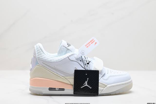 公司级air Jordan Legacy 312乔丹篮球鞋系列 号称 “最强三合一” 的 Jordan Legacy 312，自然有着杂交结合的设计，它的名字就