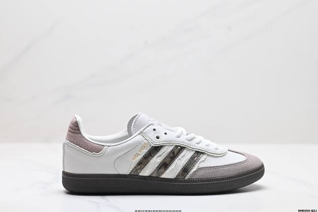 真标adidas Samba Team Adidas Originals Samba Vegan桑巴德训鞋 Adidas 近70年的经典samba Og修长的鞋