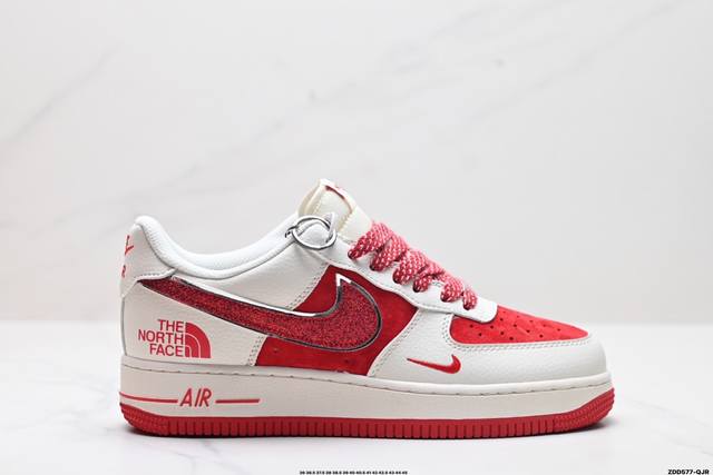 公司级nike Air Force 1‘07 原楦头原纸板 打造纯正低帮空军版型 专注外贸渠道 全掌内置蜂窝气垫 原盒配件 原厂中底钢印、拉帮完美 官方货号:Q